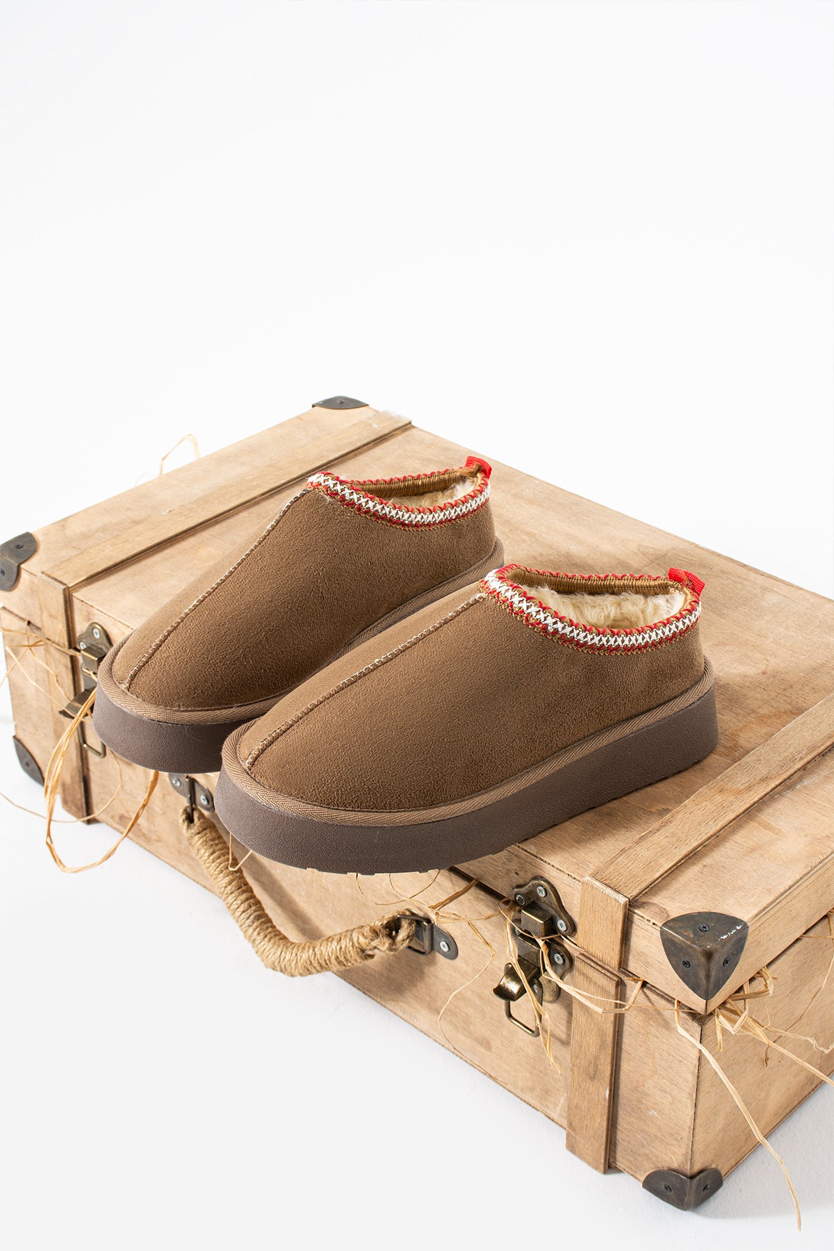 SWEET SÜET İÇİ KÜRKLÜ DÜZ TABAN SABO TERLİK