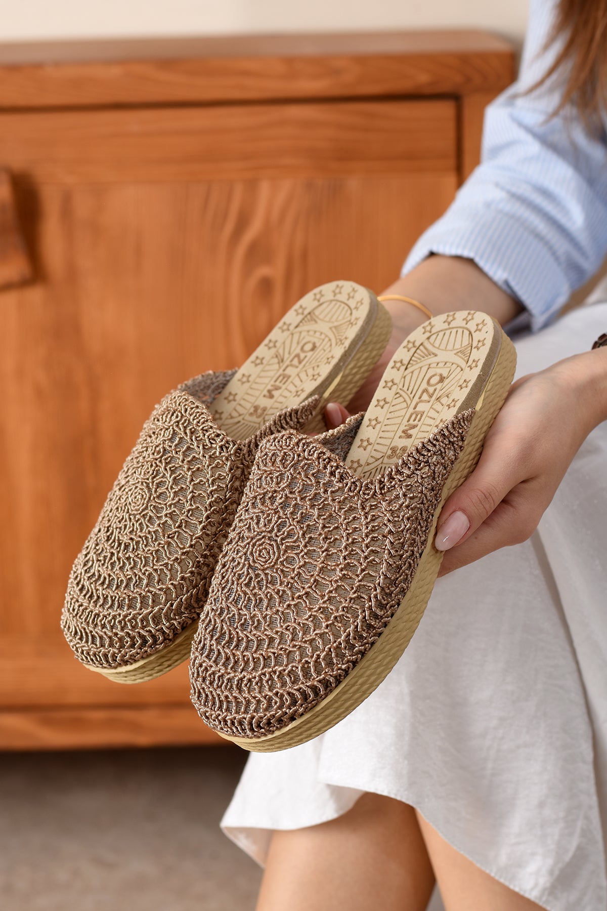 Samira Kadın Günlük Konforlu Örme Işlemeli Terlik Hasır Tatil Çeyiz