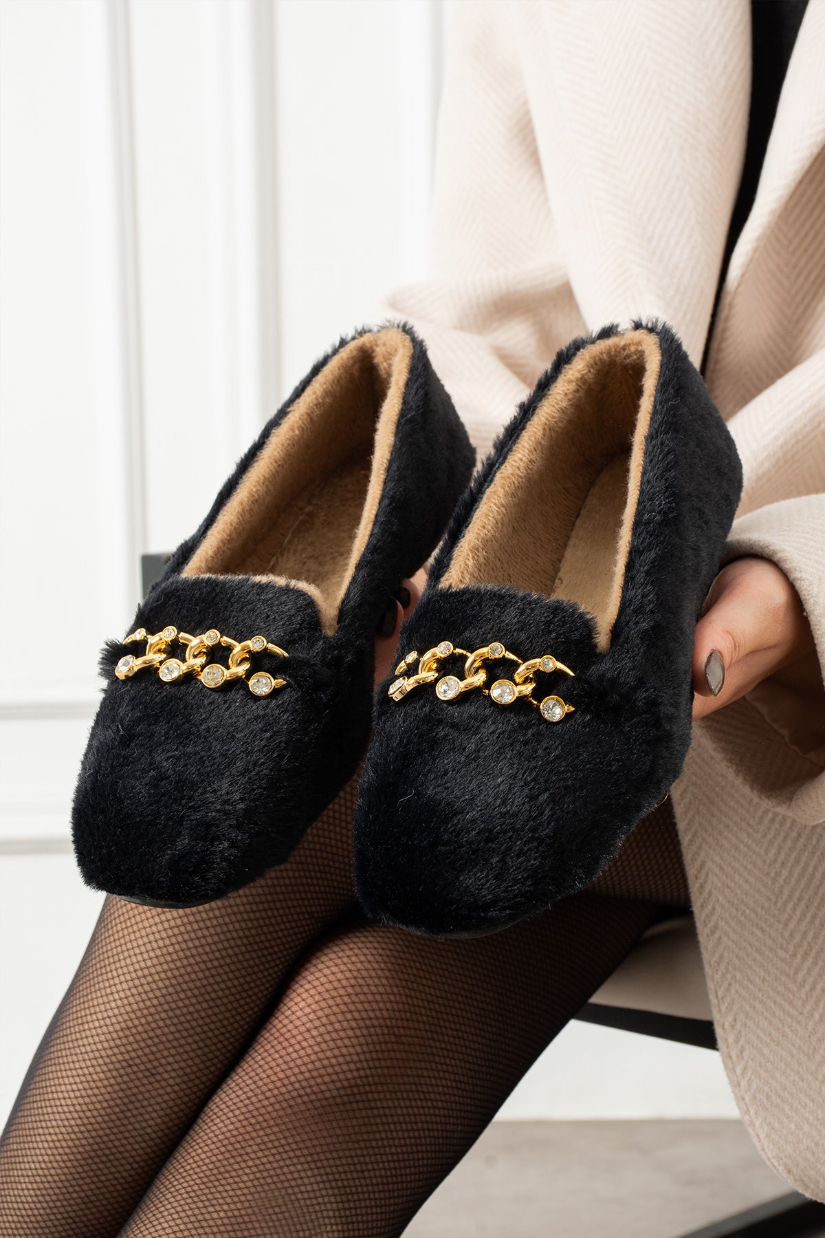 İsabella Peluş Tüylü Tek Tokalı Kadın Pufy Ayakkabısı Balerin Babet