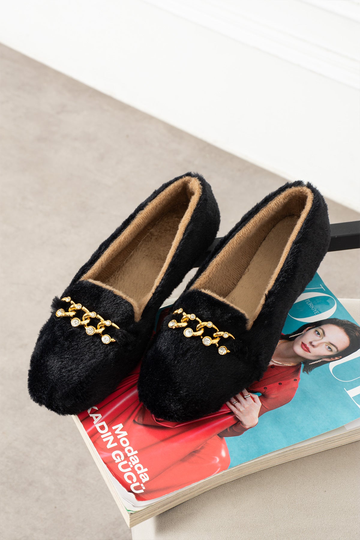 İsabella Peluş Tüylü Tek Tokalı Kadın Pufy Ayakkabısı Balerin Babet