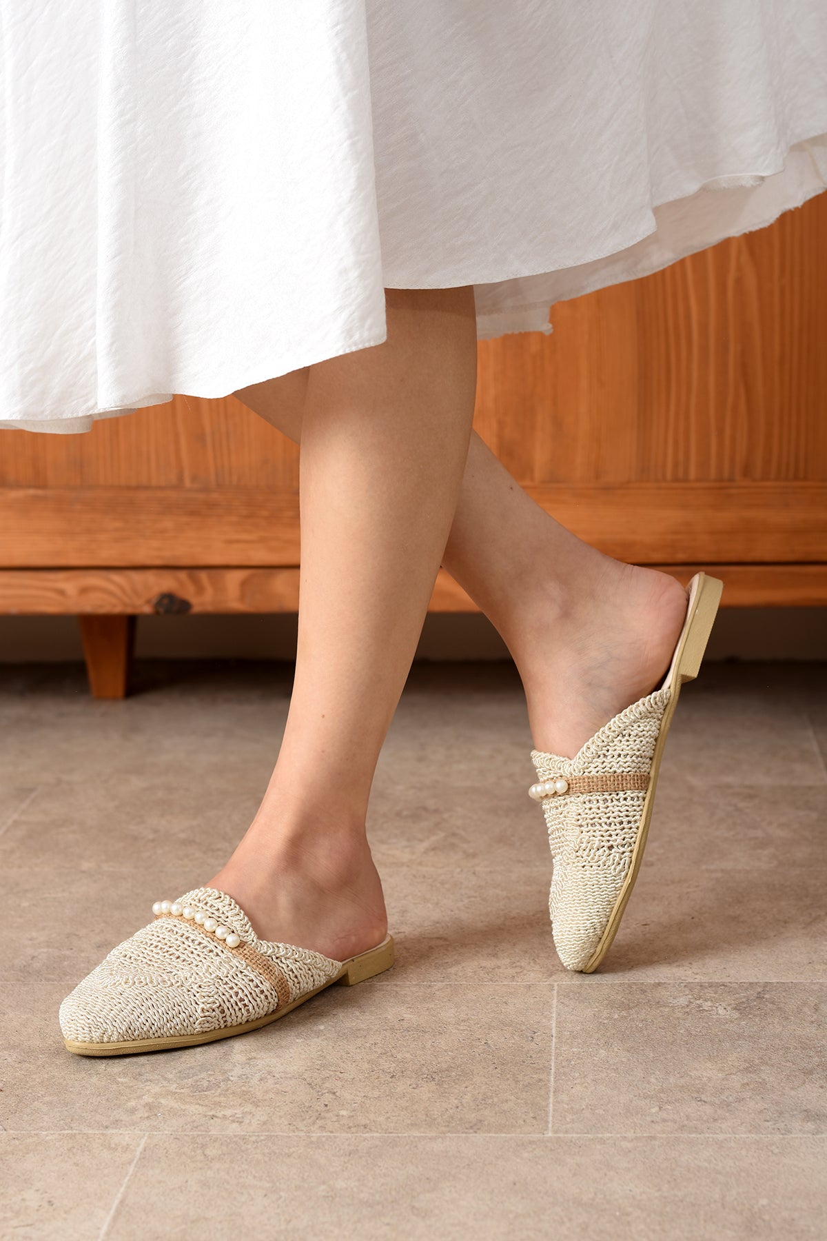 Lisa Kadın Günlük Konforlu Örme Işlemeli Inci Terlik Hasır Tatil Çeyiz