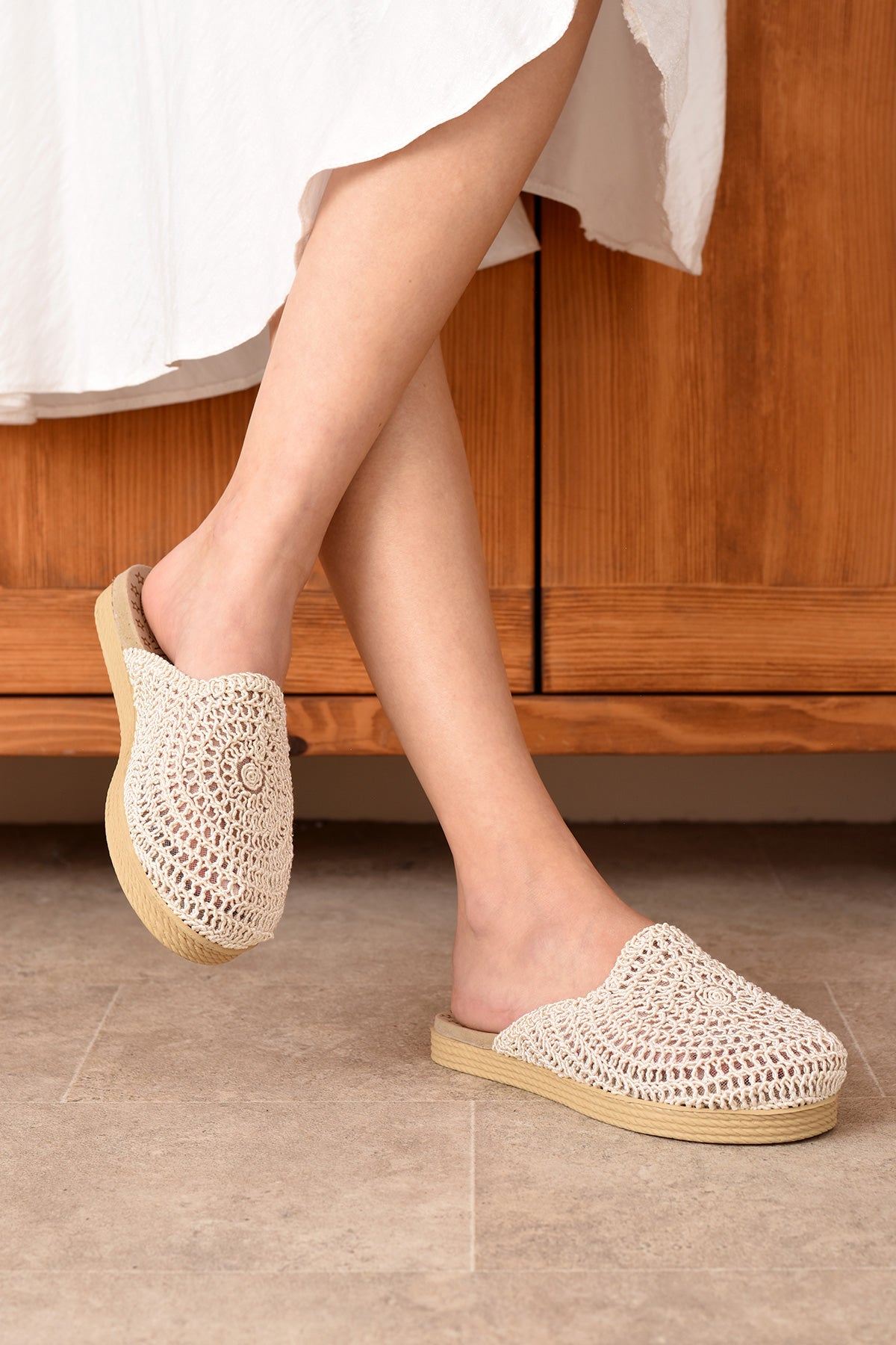 Samira Kadın Günlük Konforlu Örme Işlemeli Terlik Hasır Tatil Çeyiz