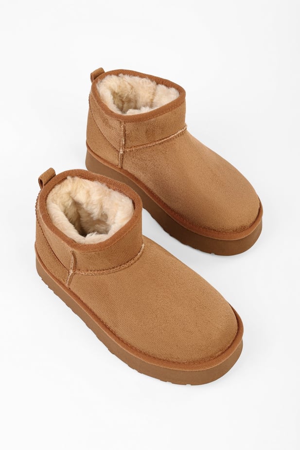 Tessoro Taba Kadın Süet Taba Süper Mini Kalın Düz Tabanlı Tüylü Kısa Yarım Bot