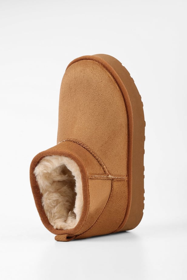 Tessoro Taba Kadın Süet Taba Süper Mini Kalın Düz Tabanlı Tüylü Kısa Yarım Bot